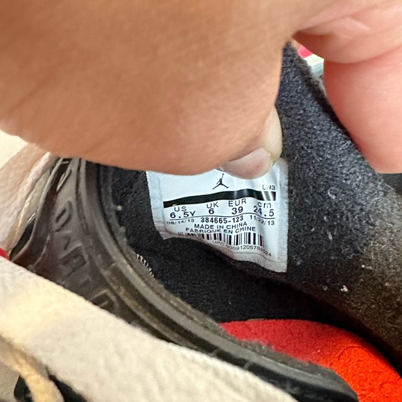 Air Jordan 6 Retro BG  White/Infrared-Black - Picture 6 of 6